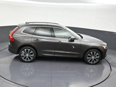 2022 Volvo XC60 Momentum