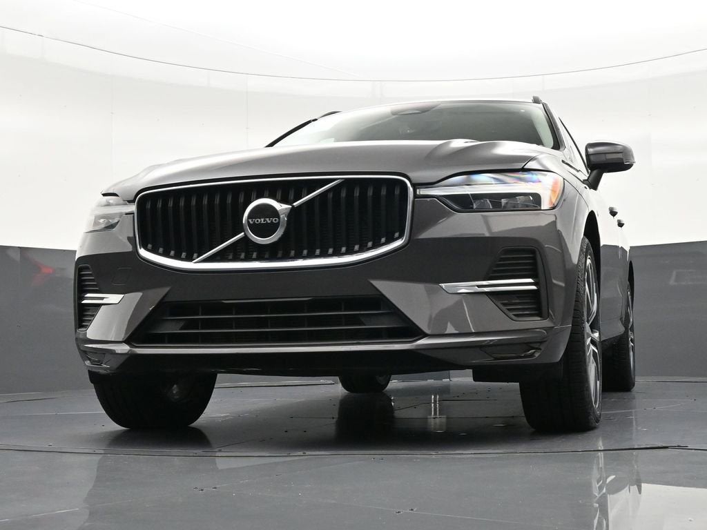 2022 Volvo XC60 Momentum