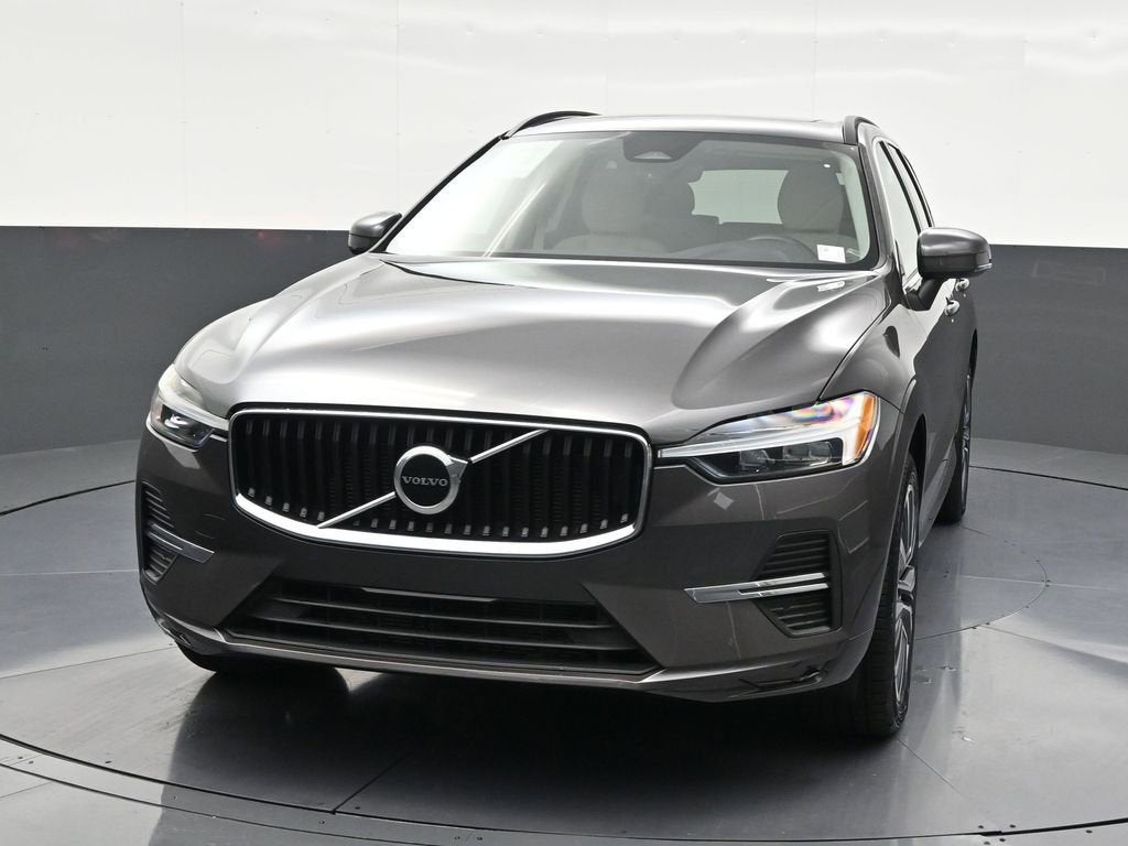 2022 Volvo XC60 Momentum