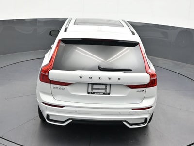 2024 Volvo XC60 B5 Core Dark Theme