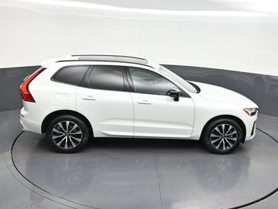 2024 Volvo XC60 B5 Core Dark Theme