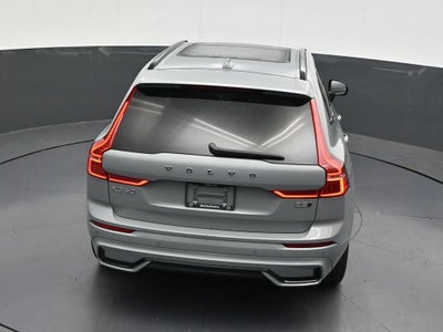 2024 Volvo XC60 B5 Core Dark Theme