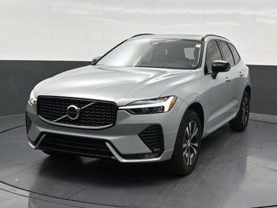 2024 Volvo XC60 B5 Core Dark Theme