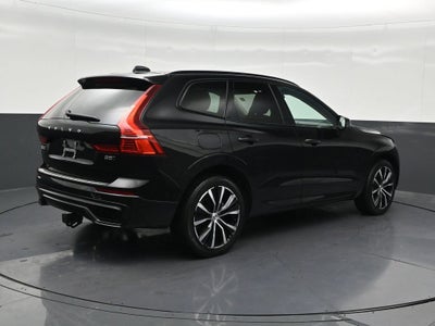 2024 Volvo XC60 Plus Dark Theme