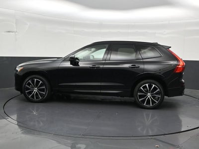 2024 Volvo XC60 B5 Plus Dark Theme