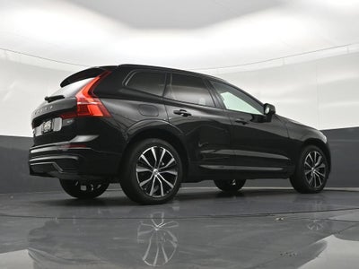 2024 Volvo XC60 B5 Plus Dark Theme