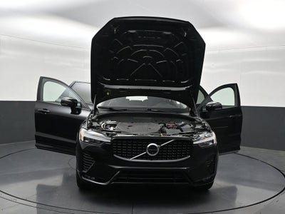 2024 Volvo XC60 B5 Plus Dark Theme