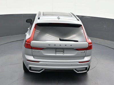 2024 Volvo XC60 B5 Plus Dark Theme