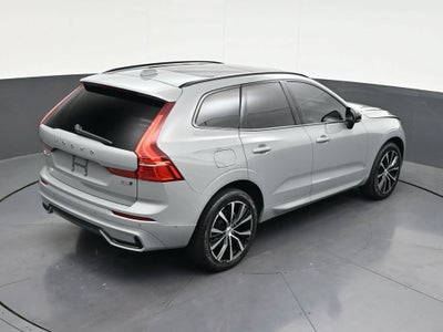 2024 Volvo XC60 B5 Plus Dark Theme