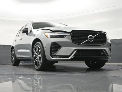 2024 Volvo XC60 B5 Plus Dark Theme