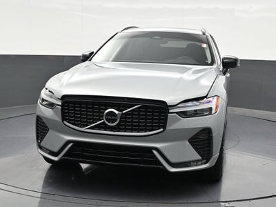 2024 Volvo XC60 B5 Plus Dark Theme