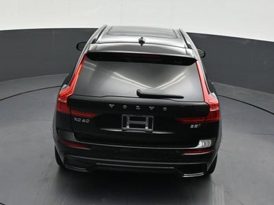 2024 Volvo XC60 Plus Dark Theme