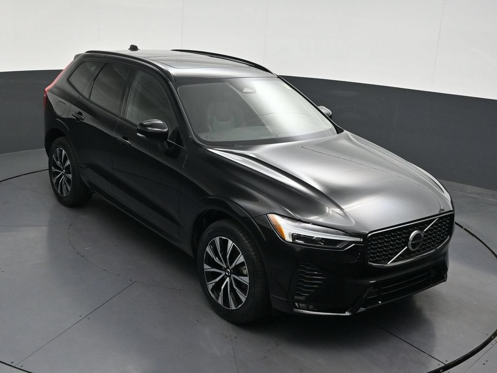 2024 Volvo XC60 Plus Dark Theme