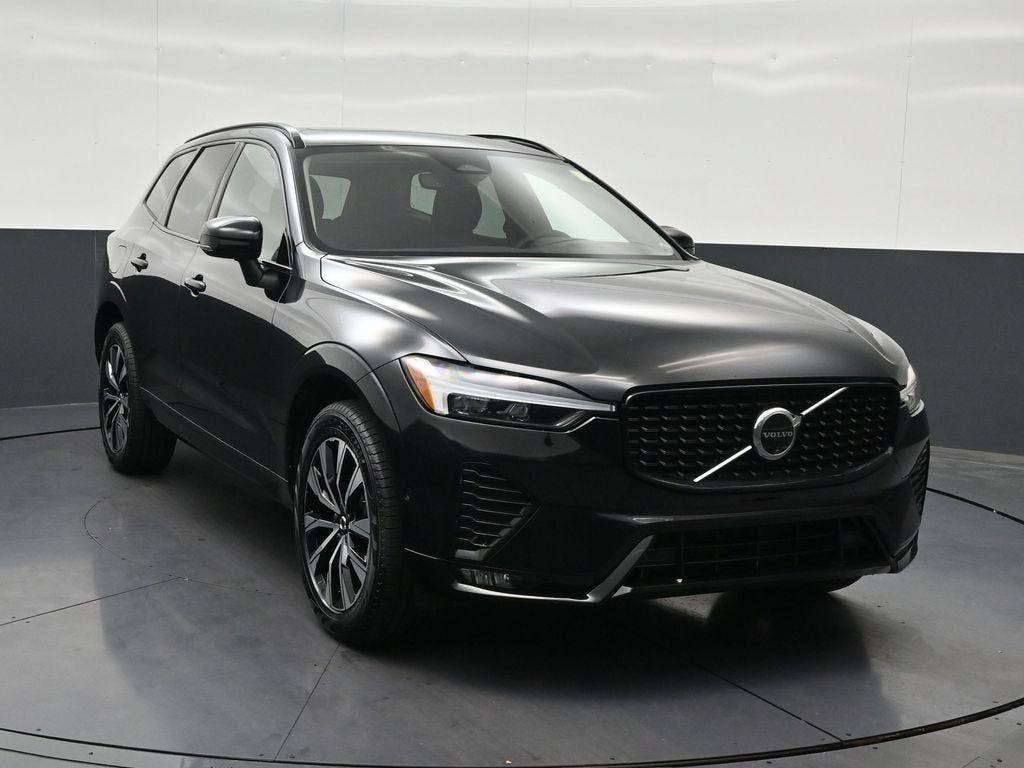2024 Volvo XC60 Plus Dark Theme