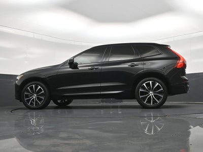 2024 Volvo XC60 B5 Plus Dark Theme