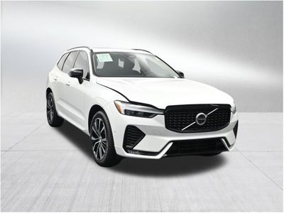 2024 Volvo XC60 Plus Dark Theme
