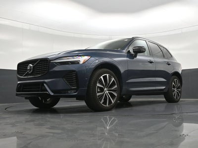 2024 Volvo XC60 B5 Plus Dark Theme