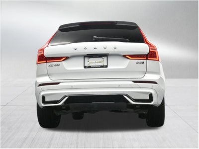 2024 Volvo XC60 Plus Dark Theme