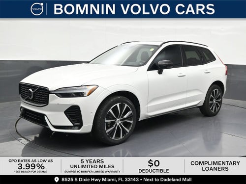 2024 Volvo XC60 Plus Dark Theme