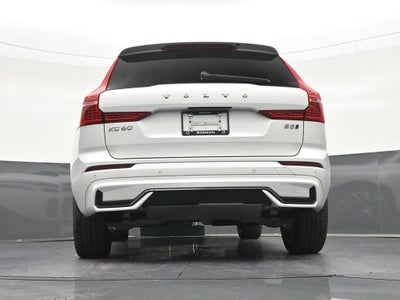 2024 Volvo XC60 B5 Plus Dark Theme