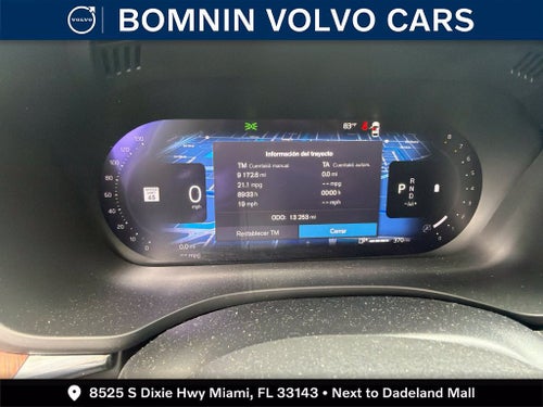 2024 Volvo XC60 Plus Dark Theme