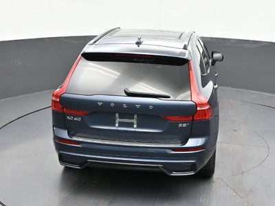 2024 Volvo XC60 Plus Dark Theme