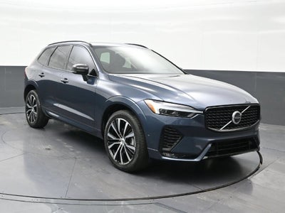 2024 Volvo XC60 Plus Dark Theme