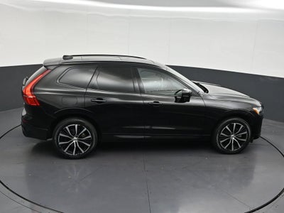 2024 Volvo XC60 B5 Plus Dark Theme