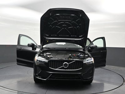 2024 Volvo XC60 B5 Plus Dark Theme