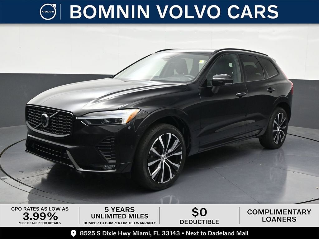 2024 Volvo XC60 Plus Dark Theme