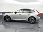 2024 Volvo XC60 Plus Dark Theme