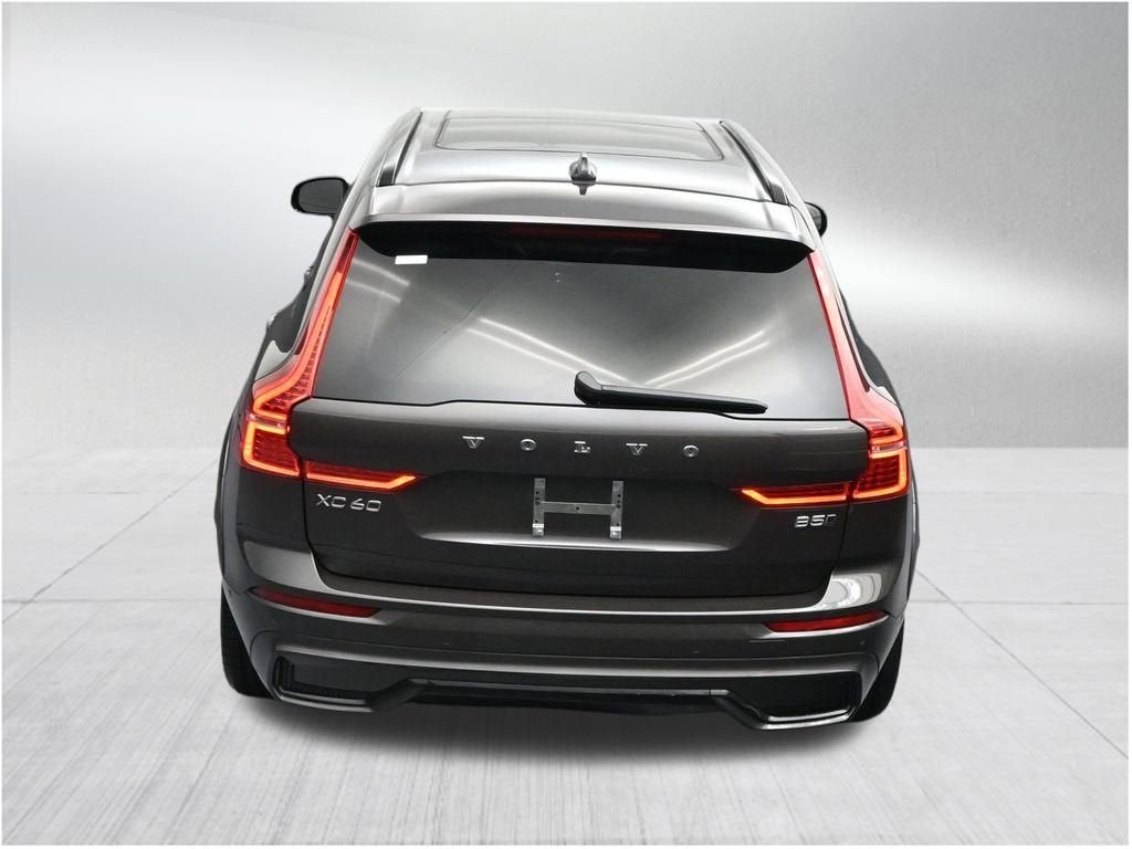 2024 Volvo XC60 Ultimate Dark Theme