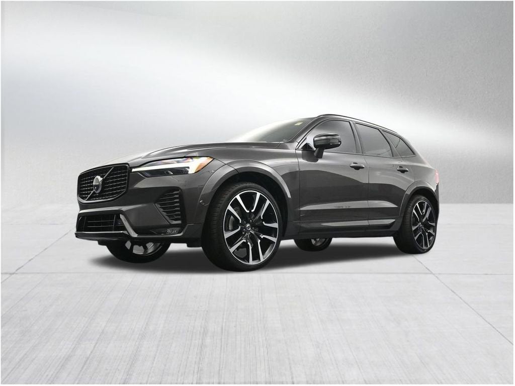 2024 Volvo XC60 Ultimate Dark Theme