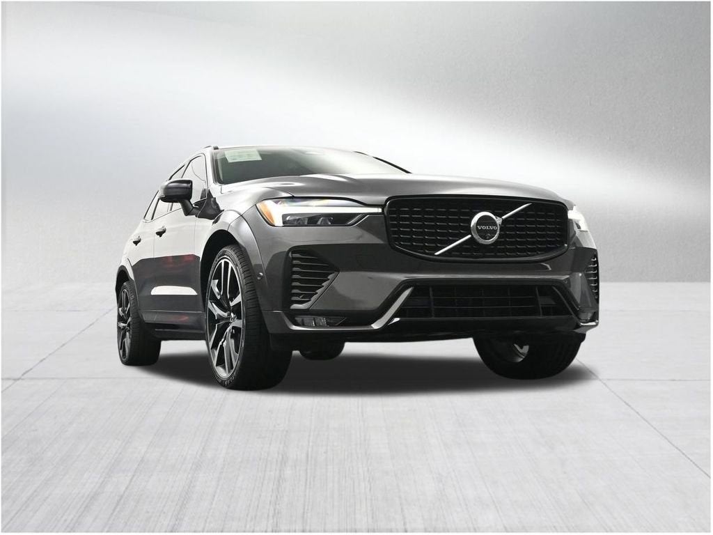 2024 Volvo XC60 Ultimate Dark Theme