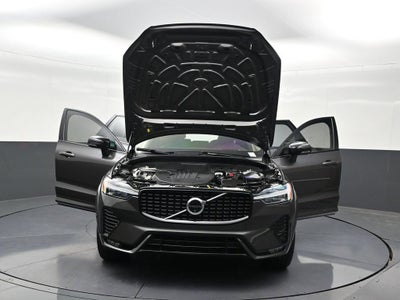 2024 Volvo XC60 Ultimate Dark Theme