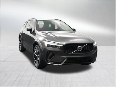 2024 Volvo XC60 Ultimate Dark Theme