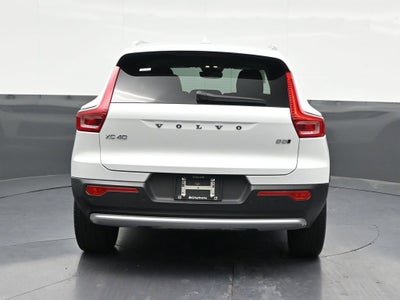 2023 Volvo XC40 Plus Bright Theme