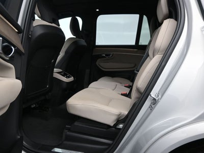 2025 Volvo XC90 Plus