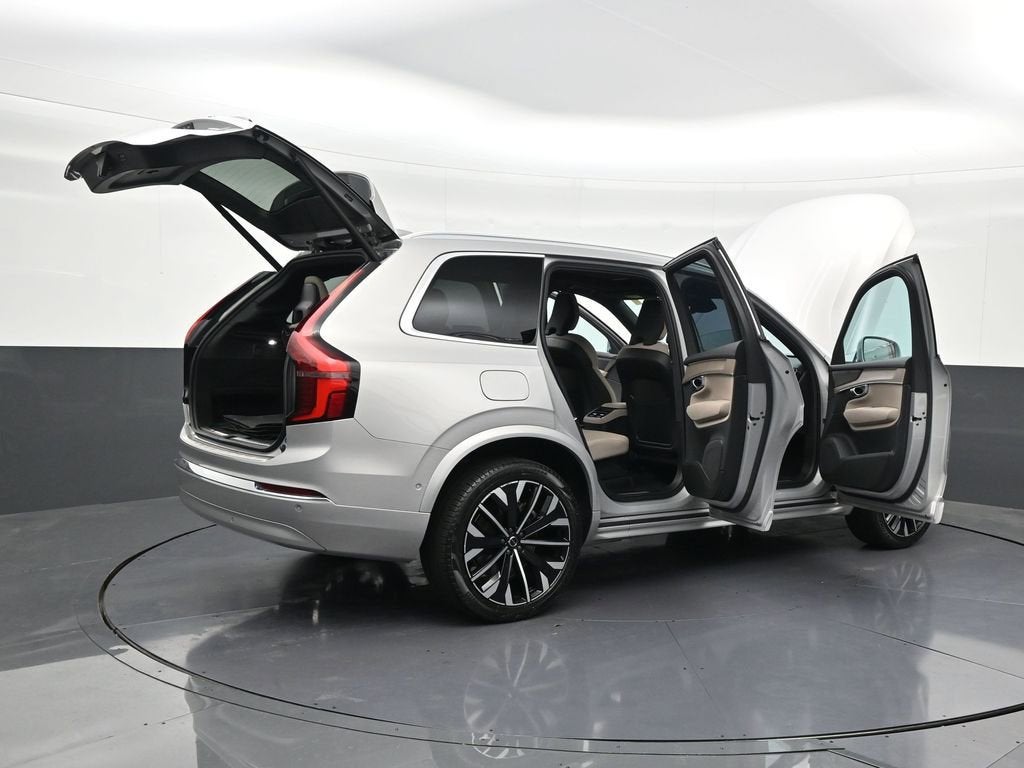 2025 Volvo XC90 Plus