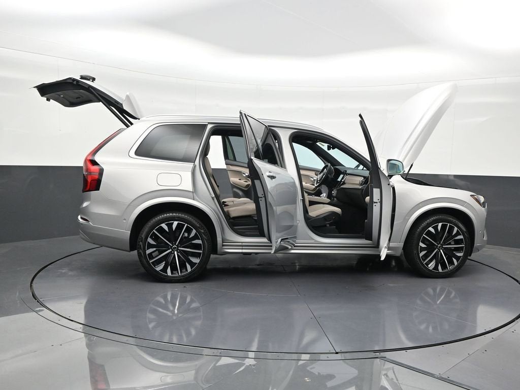 2025 Volvo XC90 Plus
