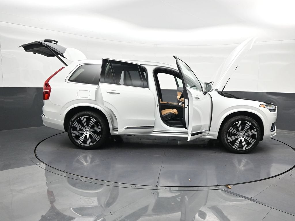 2025 Volvo XC90 B5 Ultra