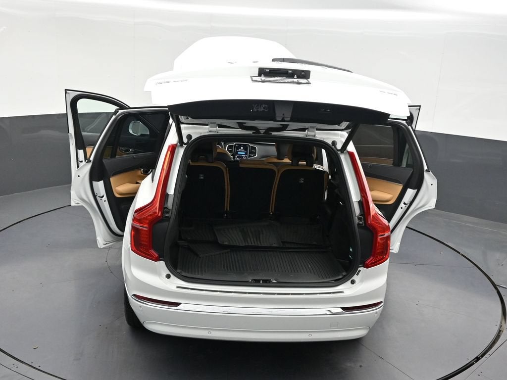 2025 Volvo XC90 B5 Ultra