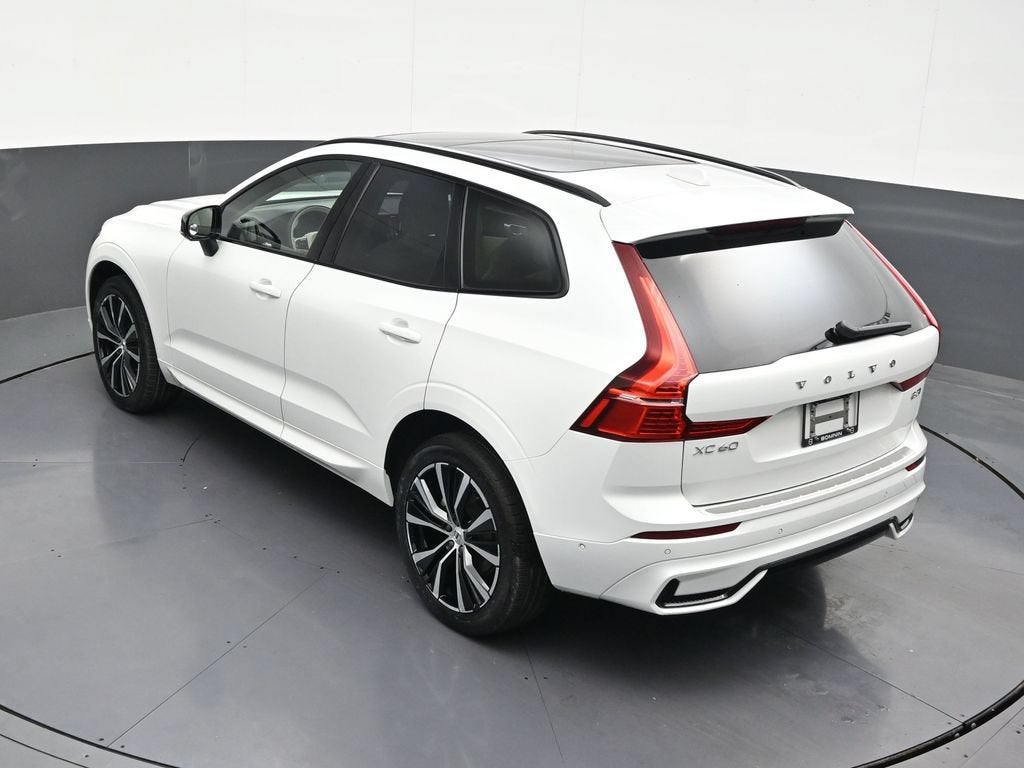 2025 Volvo XC60 Plus