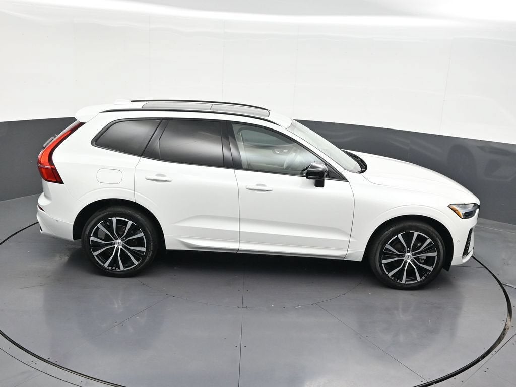 2025 Volvo XC60 Plus