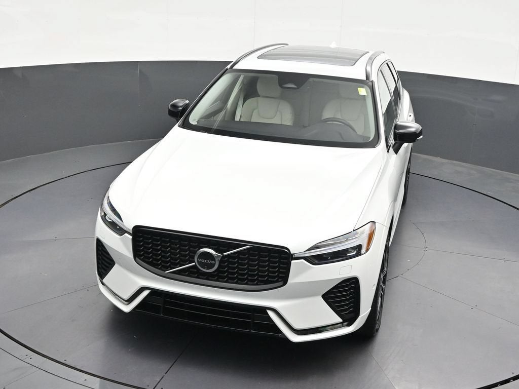 2025 Volvo XC60 Plus