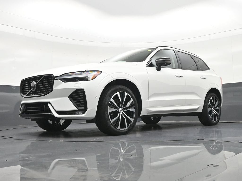 2025 Volvo XC60 Plus