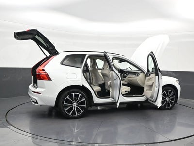 2025 Volvo XC60 Plus