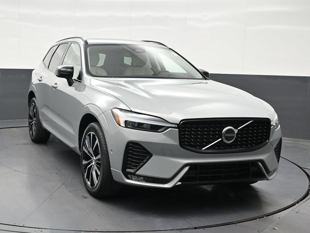 2025 Volvo XC60 B5 Plus