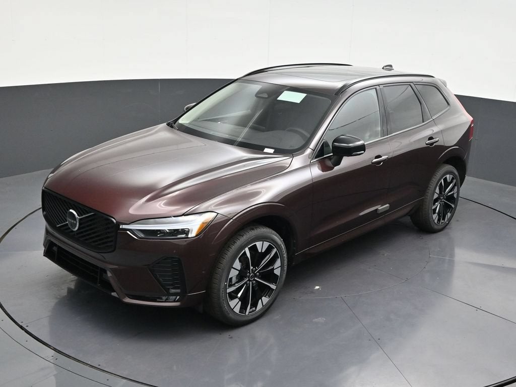 2026 Volvo XC60 B5 Plus