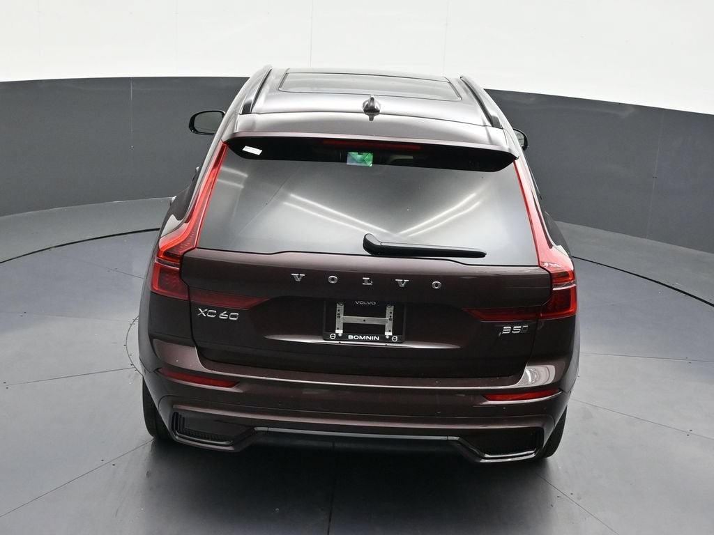2026 Volvo XC60 B5 Plus